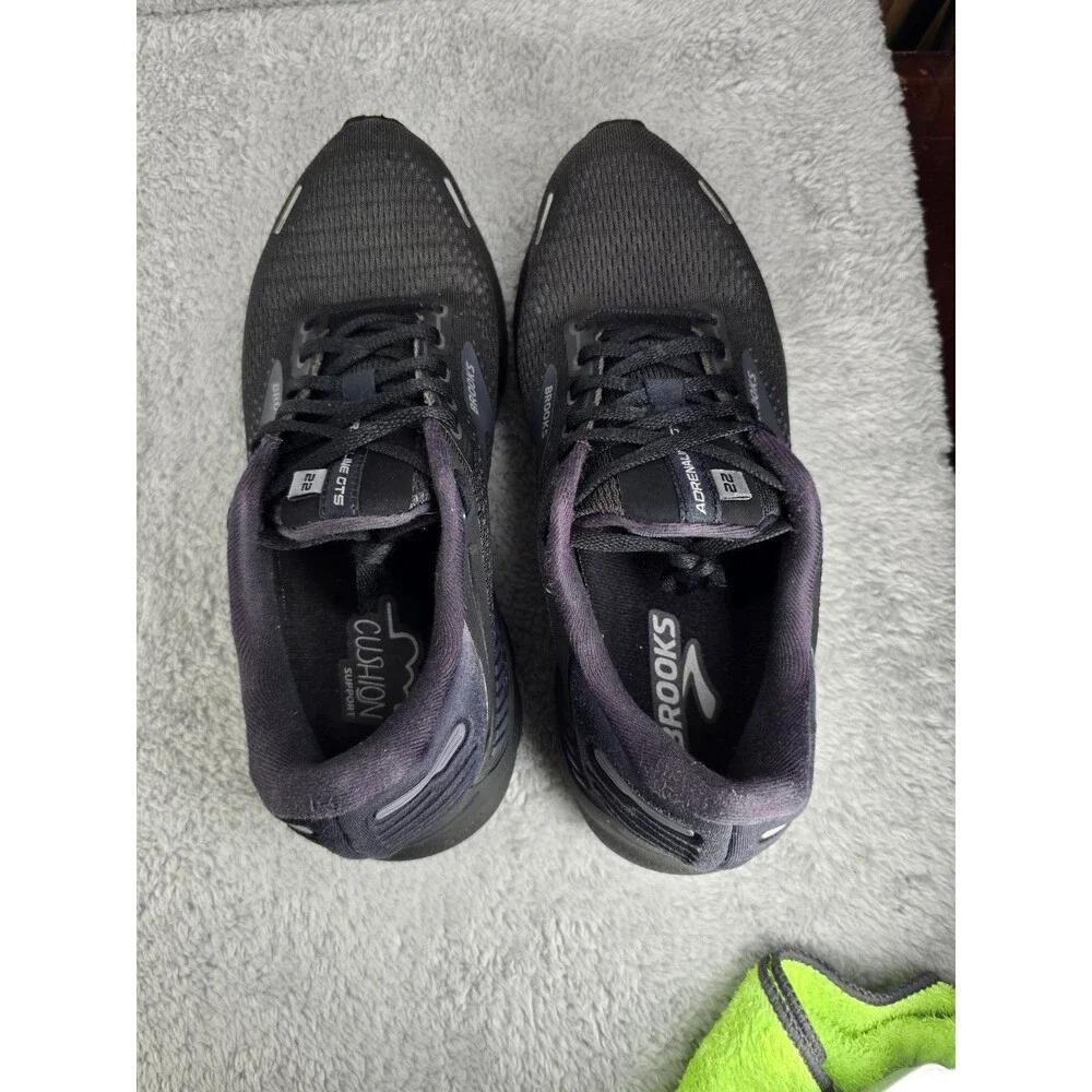 Brooks Adrenaline GTS 22 Mens Size 9 Black Running Shoes Sneakers 1103661D020